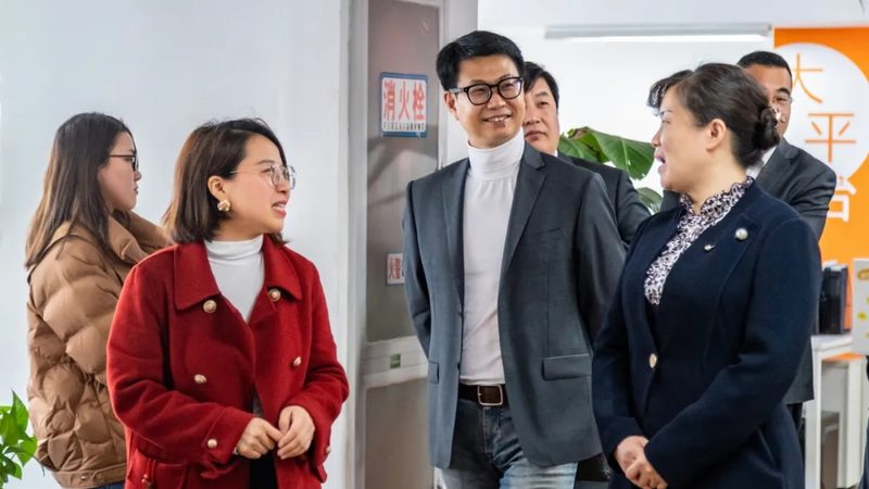 美妆直播代运营，揭秘其背后的成功之道