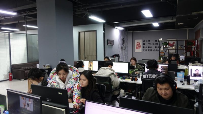 揭秘产品宣传片制作：价格透明背后的秘密