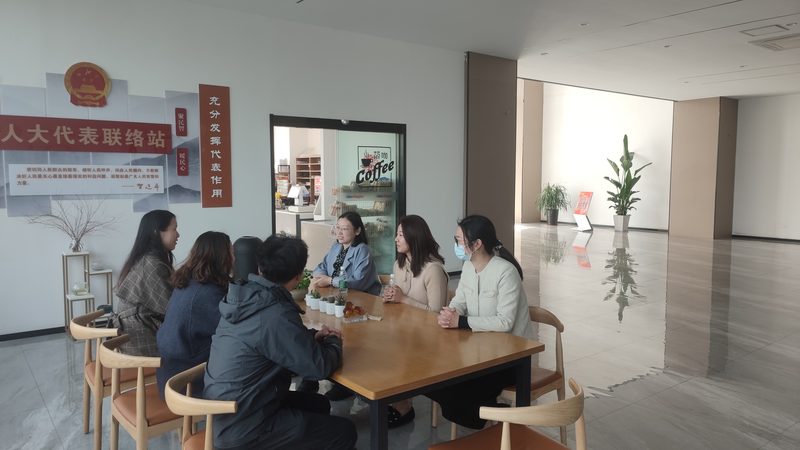 宣传片模板是制作宣传片时，制作方提供的参考模板。它通常包括以下内容：