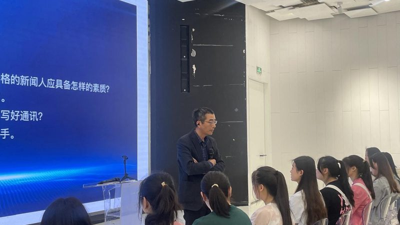 上海品牌策划公司案例：揭秘品牌崛起背后的策略